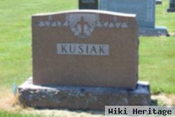 James J Kusiak