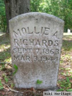 Mollie A Richards