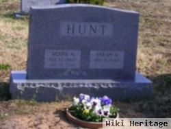 Verne A Hunt