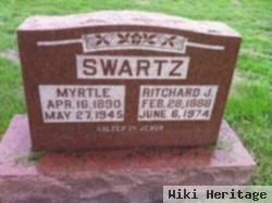 Ritchard J Swartz