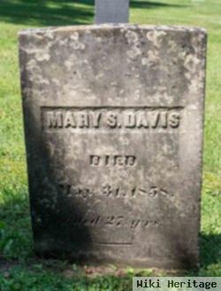 Mary S Davis