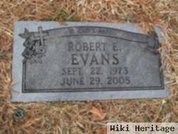 Robert E Evans