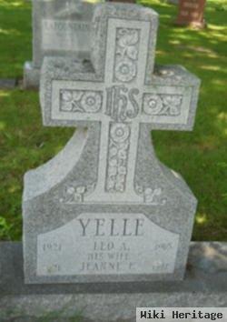 Jeanne Yelle