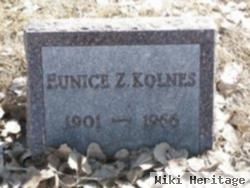 Eunice Z Kolnes