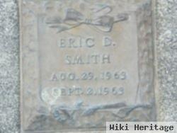 Eric D Smith