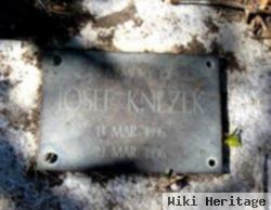 Josef Knezek