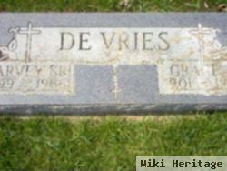 Harvey De Vries, Sr