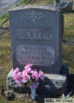 William J Devitt