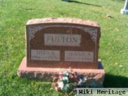 Titus B Fulton