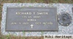 Richard T Smith