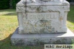 Harriet M Crowell