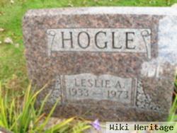 Leslie A "bud" Hogle