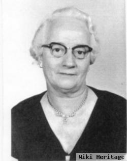 Della Rose Krom Irwin