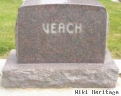 Doris Hoyer Veach