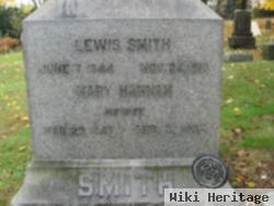 Lewis Smith