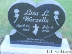 Lisa L Worzella