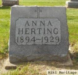 Anna Herting