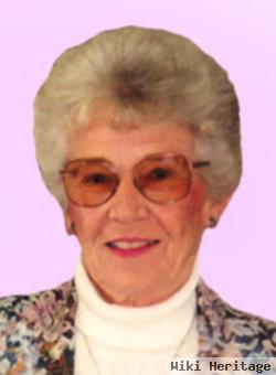 Helen Joan Bennett Wysong