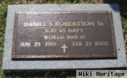 Daniel Sears Robertson, Sr