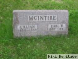 Earl W Mcintire