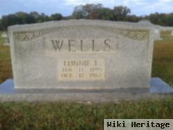 Lonnie L Wells