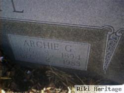 Archie Gladney Hoyl