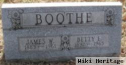 Betty E Boothe