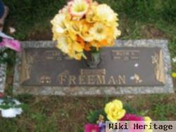 Lee Vance Freeman