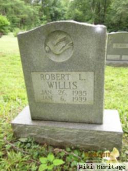 Robert L Willis