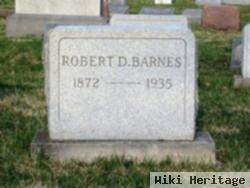 Robert D Barnes