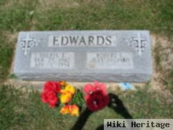 Sheryl E Gilbert Edwards