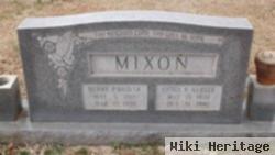 Henry P "bud" Mixon, Sr