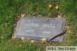 Muriel Holtz