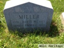 Davis W Miller, Jr