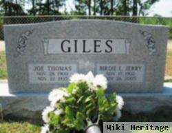 Joe Thomas Giles