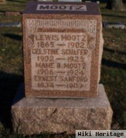 Lewis Mootz