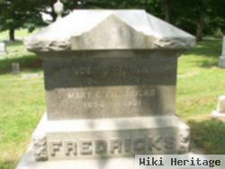 Mary E Fredricks