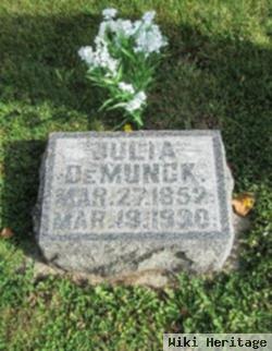 Julia Pfrang Demunck