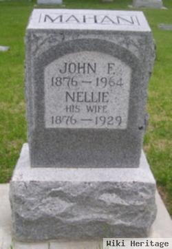 Nellie Mahan