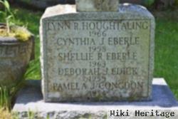 Lynn R Houghtaling