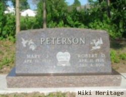 Robert D Peterson