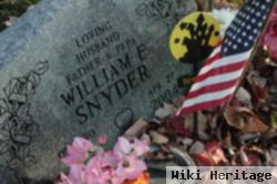 William E Snyder