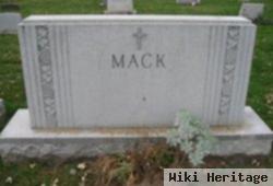 Marie Mack