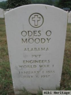 Odes O Moody