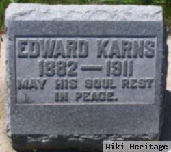 Edward Karns