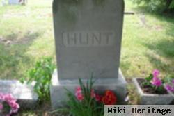 Susan "suzie" Corsaut Hunt