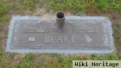 Willie M Blake
