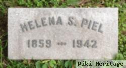 Helena Straub Piel