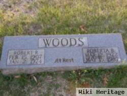 Robert R "rob" Woods