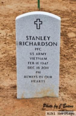 Stanley Richardson